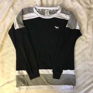 victoria’s secret pink sweatshirt
